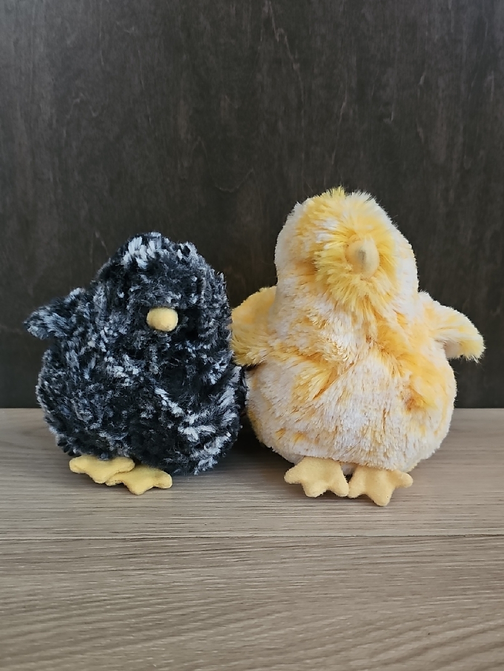Douglas‎ Chick Bird Plush Lot Of 2